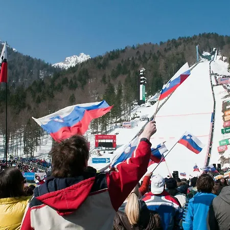 Helena * 크라니스카고라