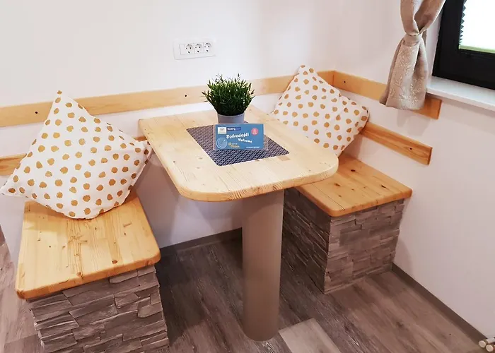 アパート Helena クランスカゴーラ