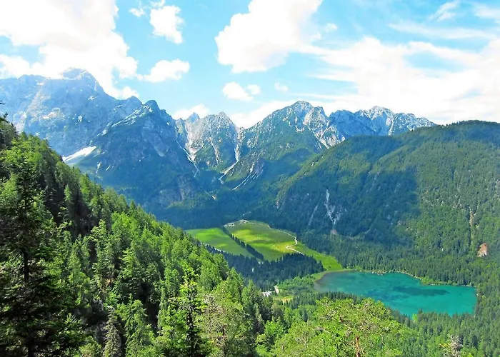 アパート Helena クランスカゴーラ